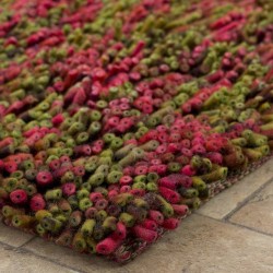 Riwaka Felted Wool Rugs - Red & Green Edge Detail