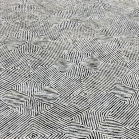 Camden Black/White Geometric Wool Rug Pattern Detail