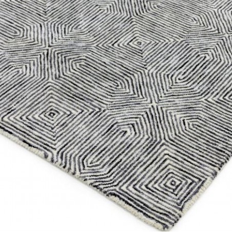 Camden Black/White Geometric Wool Rug Edge Detail