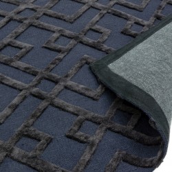 Dixon Black Trellis Wool Rug Backing Detail