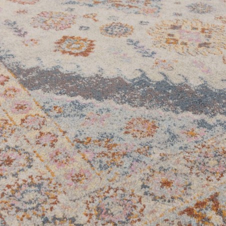 Flores Fiza FR06 Traditional Rug Pattern Detail