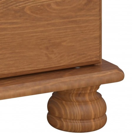 Richmond Extra Wide Chest of Drawers - Pine Foot Detail