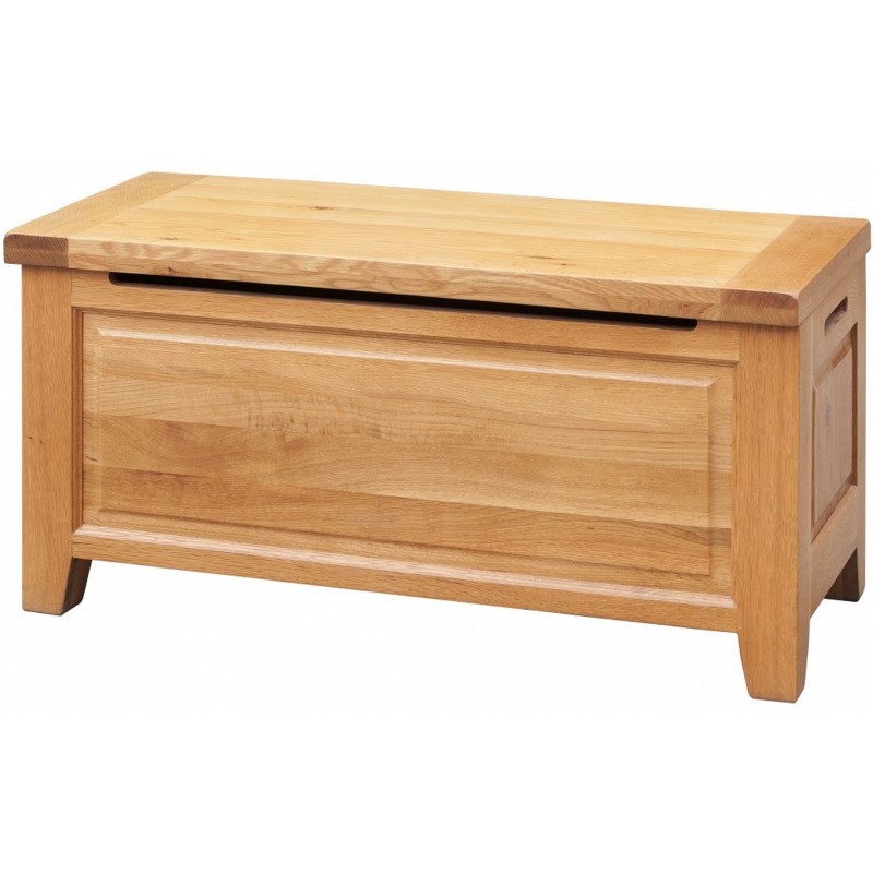 An image of Acorn Solid Oak Blanket Box