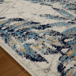 Gilbert 3W Distressed Style Floral Rug Edge Detail