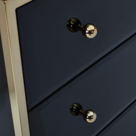 Fenwick Four Drawer Chest Front Detail