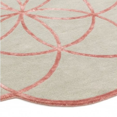 Lotus Pink Wool Rug Pattern detail