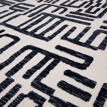 Mason Script Abstract Rug pattern Detail
