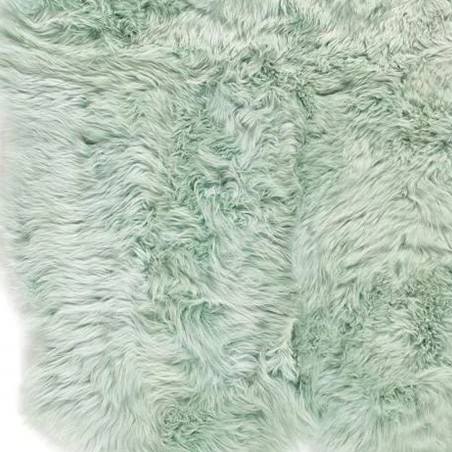 Molla Mint Sheepskin Rug - Detail
