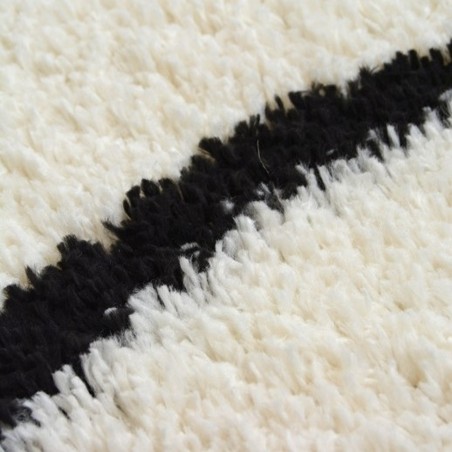 Snug Iso Design Shaggy Rug - Black Pattern Detail
