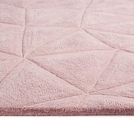 Patan Hand Carved 3D Triangle Rug - Pink Pattern Detail