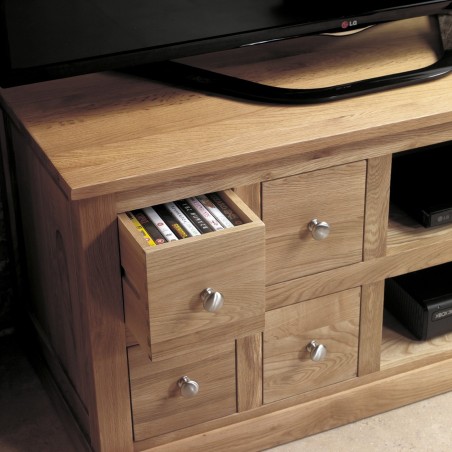 Teramo Oak Widescreen TV Cabinet Drawer Detail