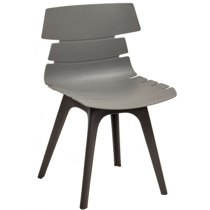 Fabulo chair with a grey seat and black legs